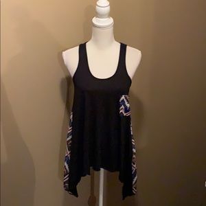 NWT - Aztec Tanktop